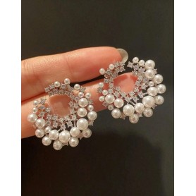 Circle of Dreams Pearl & Zirconia Earrings