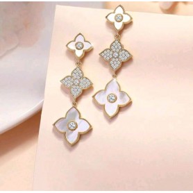 Elegant Retro Shell & Zirconia Earrings