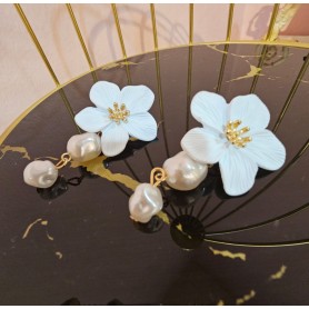 Pure White Pearl Petal Earrings