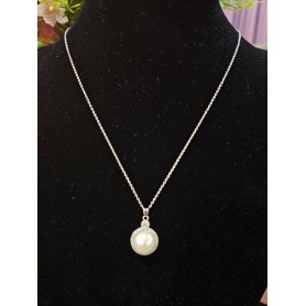 Natural Pearl Elegant Socialite Pendant Necklace