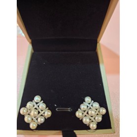 Empress Heritage Natural Pearl Earrings