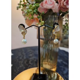 Angel Wings Natural Pearl Earrings