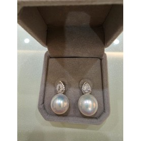 Teardrop Diamond Natural White Pearl Earrings