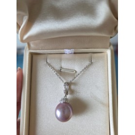 Princess Hanging Manta Rose Pearl Pendant Necklace