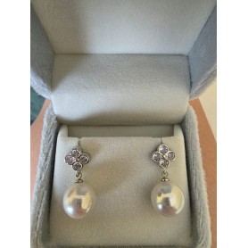 Dangling Parachute Pearl Earrings