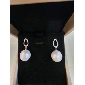 Teardrop Diamonds White Pearls Earrings