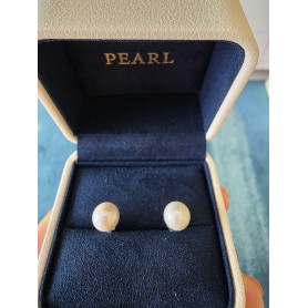 Natural White Pearl Stud Earrings