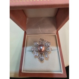 Grand Enchantress Flower Manta Rose Pearl Ring