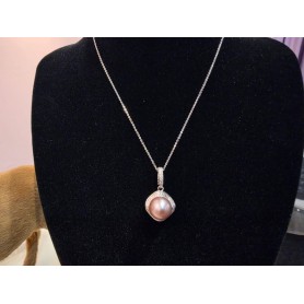 Emperial Design Manta Rose Natural Pearl Pendant Necklace