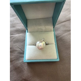 Modern Classic White Pearl Ring
