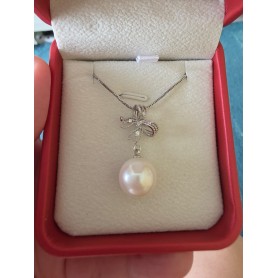 Natural White Pearl Ribbon Dangling Pendant Necklace