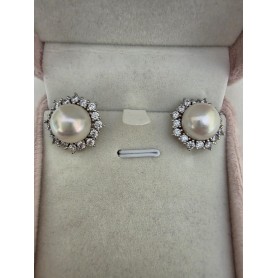 Sunflower Natural White Pearl Earrings